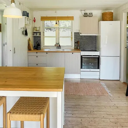 度假居 4 Bedroom Awesome In Sjaellands Odde *