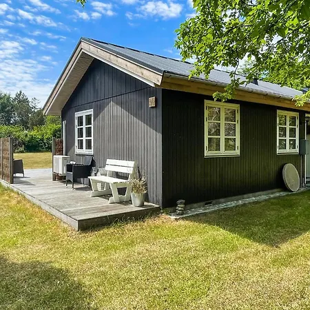 4 Bedroom Awesome In Sjaellands Odde Semesterbostad